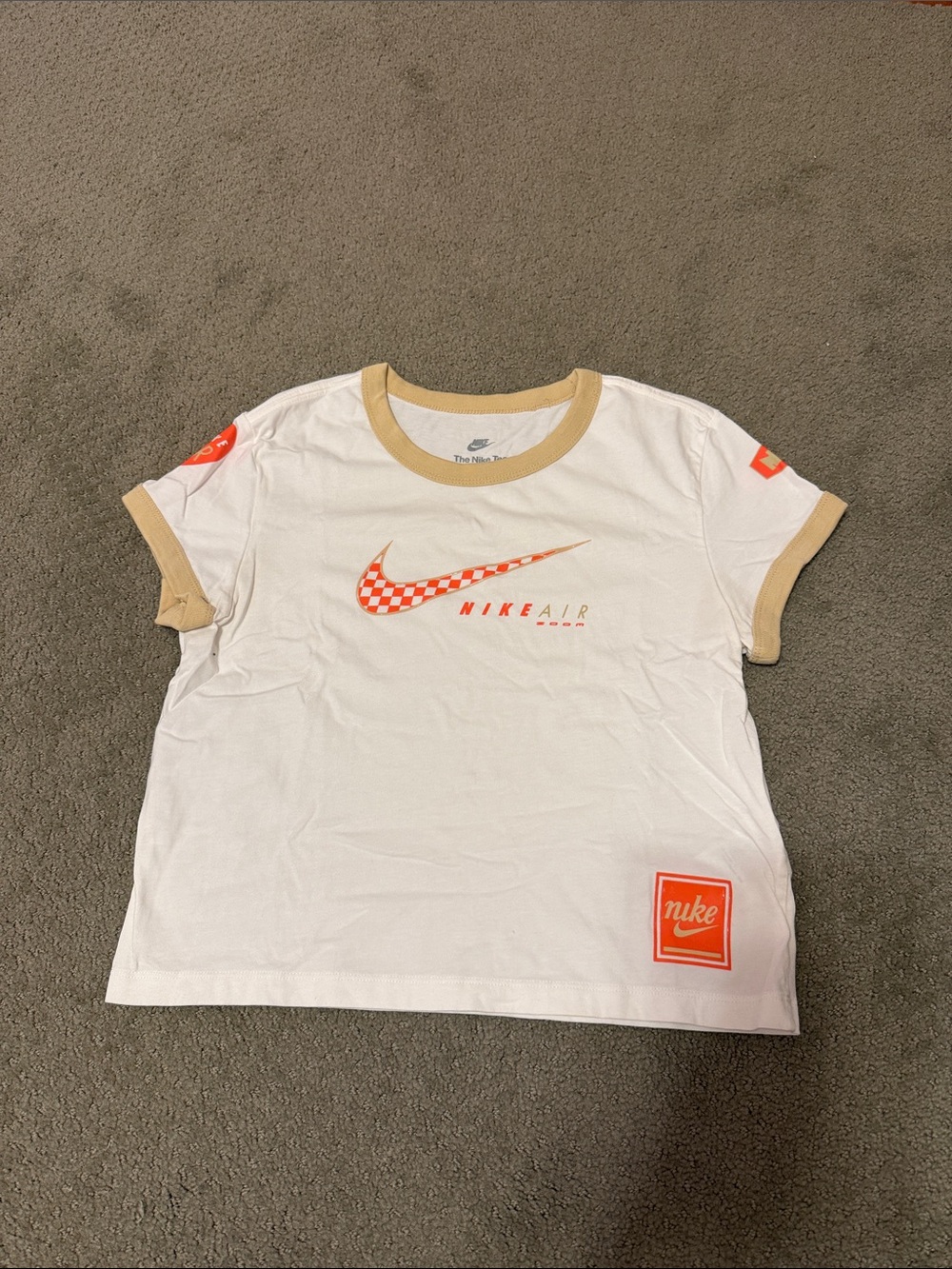 Nike Short Sleeve Shirt